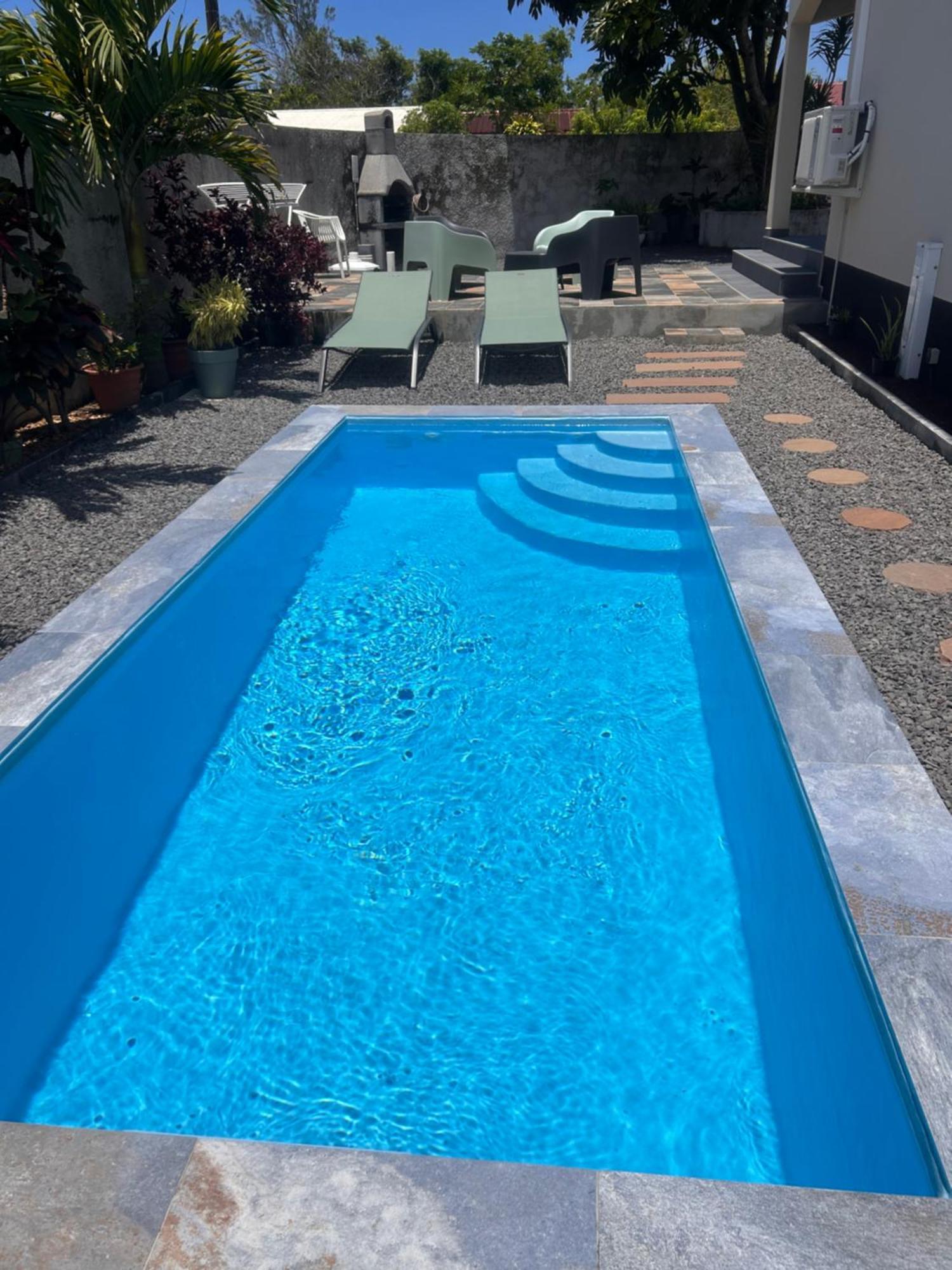 Arbre A Pain Hotel Bras-Panon Luaran gambar